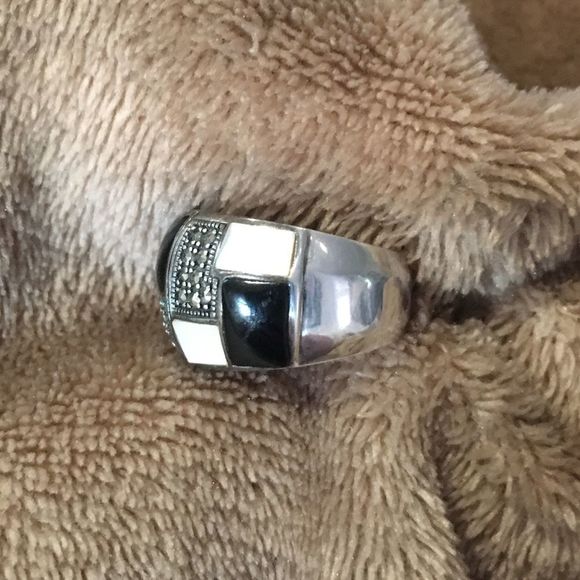 Mother of Pearl Onyx Inlay Marcasite Sterling Silver 925 Mosaic Ring Sz 8 - Picture 8 of 10